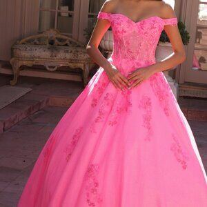 Hot pink formal ball gown.Prom quinceanera pageant sweet 16 debutant dress